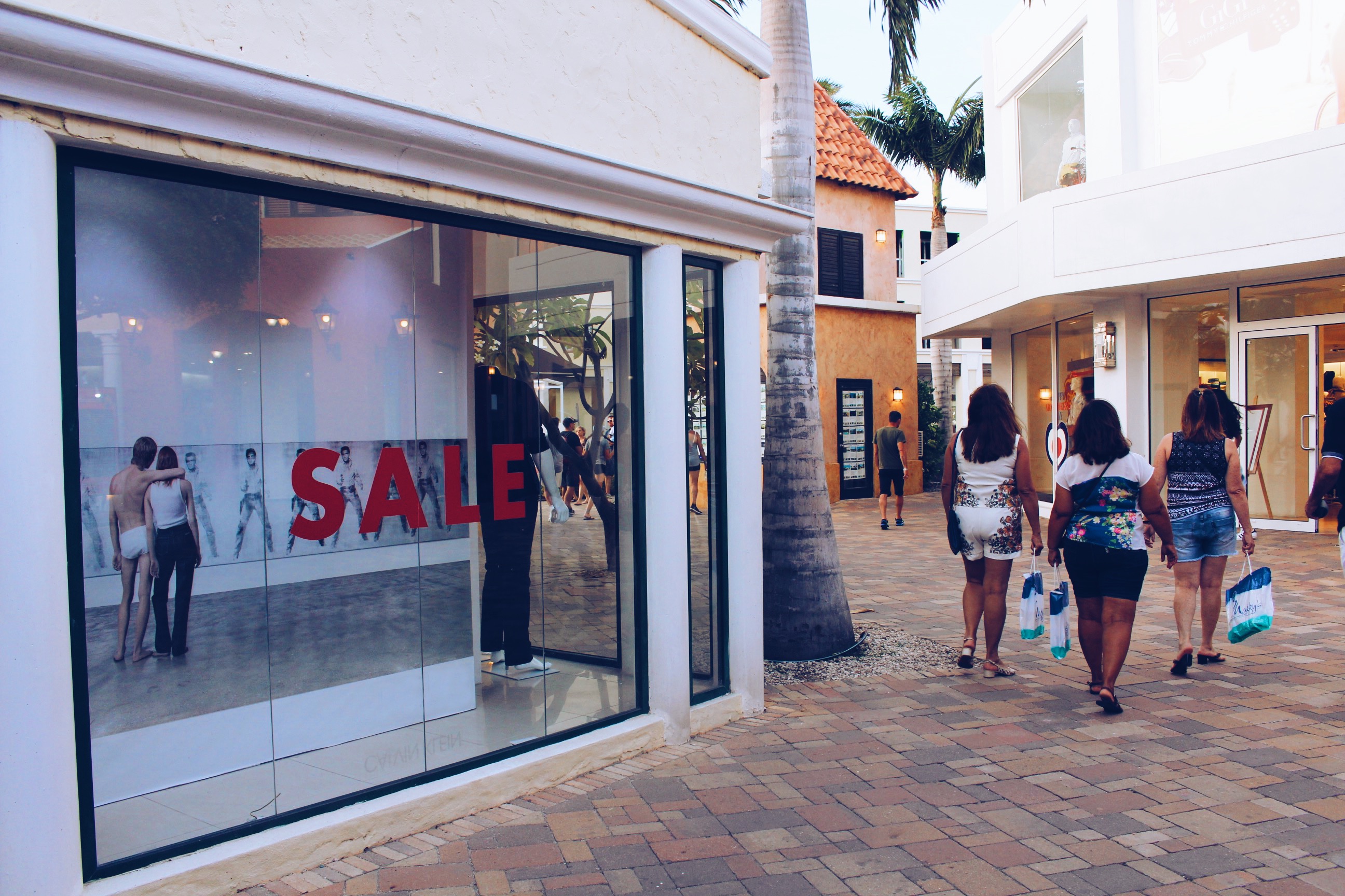 6 Tips to Turn Shopping Disasters in Aruba into Successful Retail
